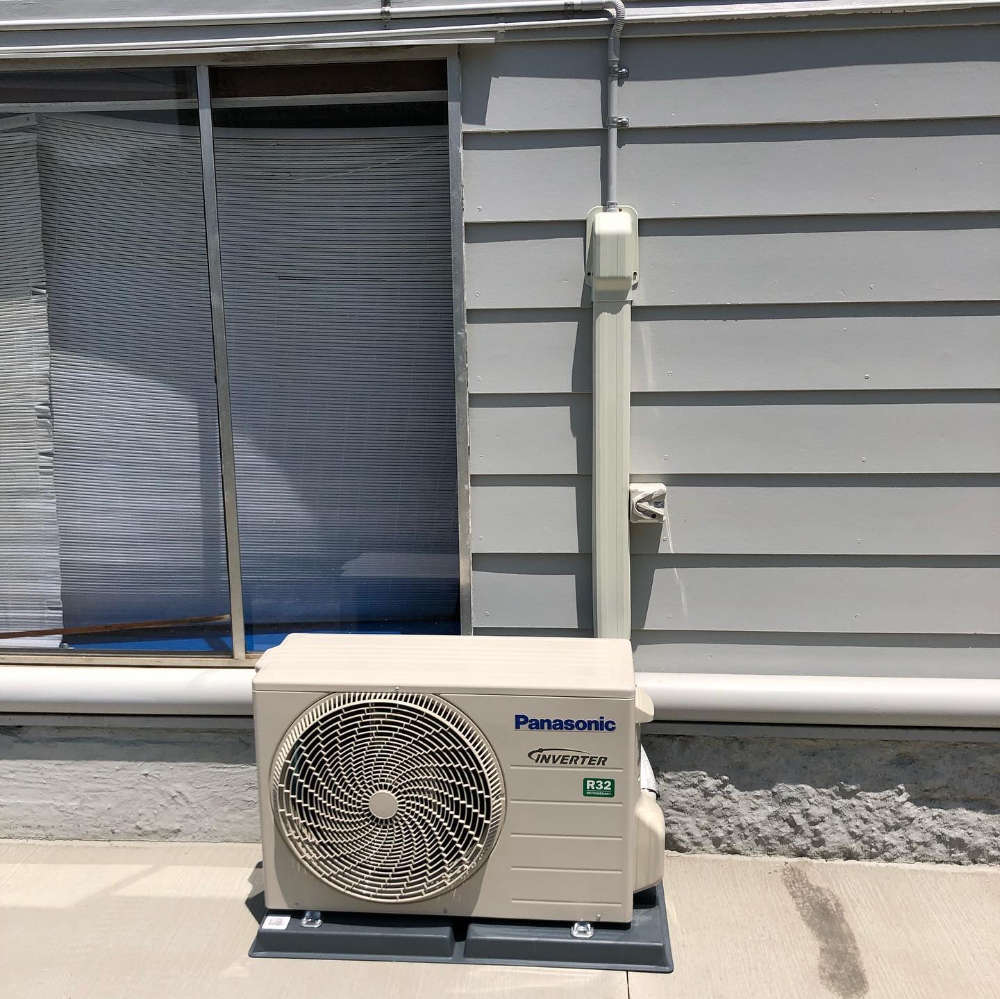 Mitsubishi split system air conditioner installed in bedroom on the Sunshine Coast